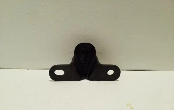 Jeep Cherokee Shock absorber/damper mounting bracket 68103076AA