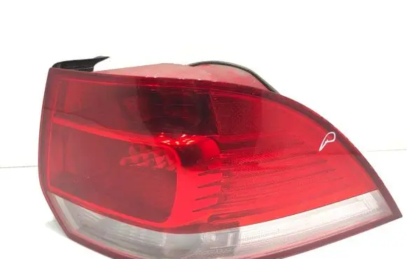 Volkswagen Golf V Rear/tail lights