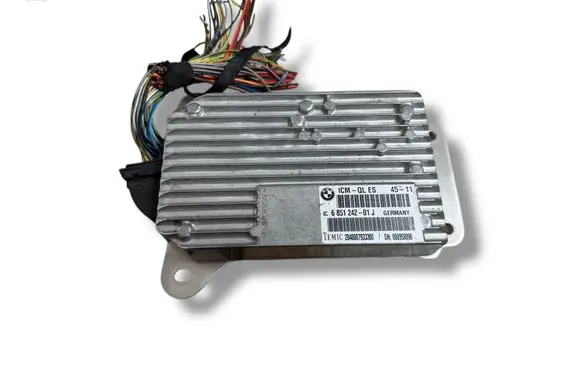 BMW 7 F01 F02 F03 F04 Suspension control unit/module 6851242
