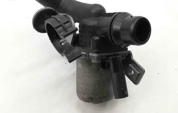 Mercedes-Benz E C207 W207 Electric auxiliary coolant/water pump A6512000431