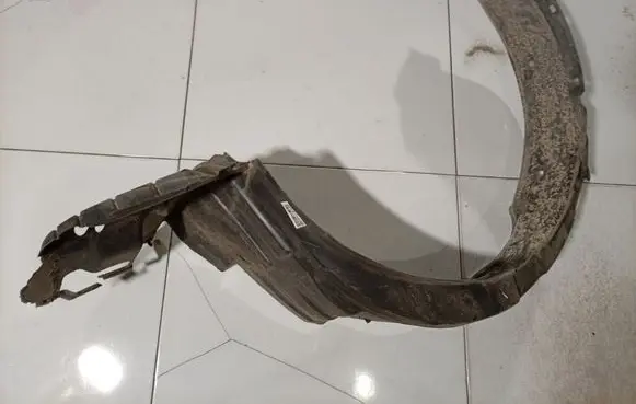 Toyota Corolla E120 E130 Front wheel arch liner splash guards 5387502081