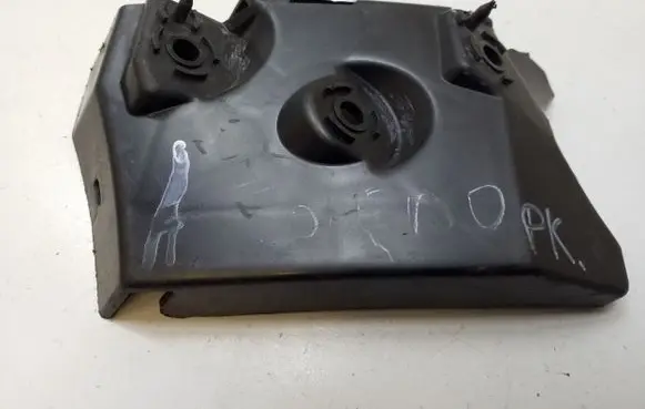 Seat Toledo III (5P) Front bumper mounting bracket 5P0807183A