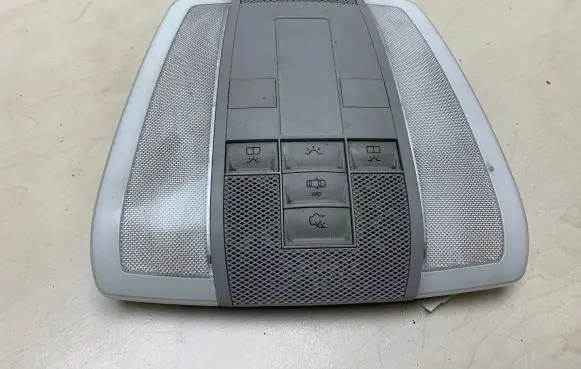 Mercedes-Benz C W204 Other interior light A2048202001 2JM00926803 0153516893