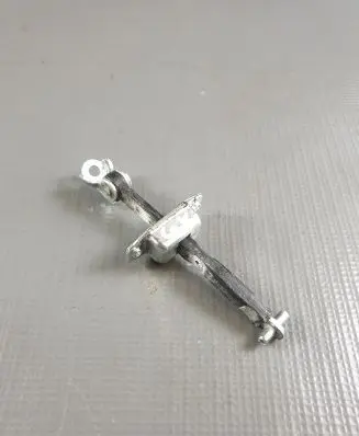 Suzuki Vitara (LY) Rear door check strap stopper