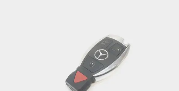Mercedes-Benz C W205 Ignition key/card 