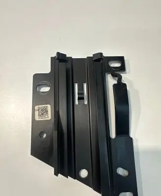Audi A4 S4 B9 8W Engine bonnet/hood lock/latch loop/hook 8W0823185E NAW6060