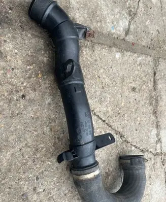 Opel Zafira A Intercooler hose/pipe