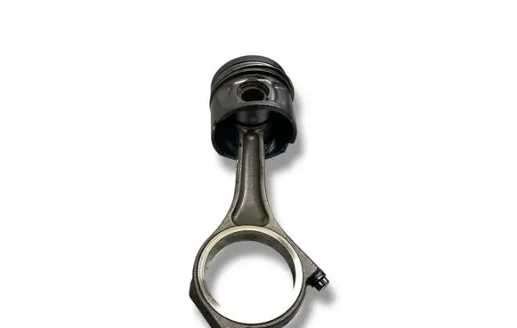 Jaguar S-Type Piston with connecting rod AJD