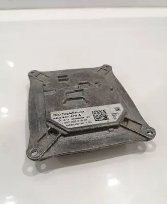 Audi A4 S4 B8 8K Headlight ballast module Xenon 8K0907472A 130732921801 10EEG100136