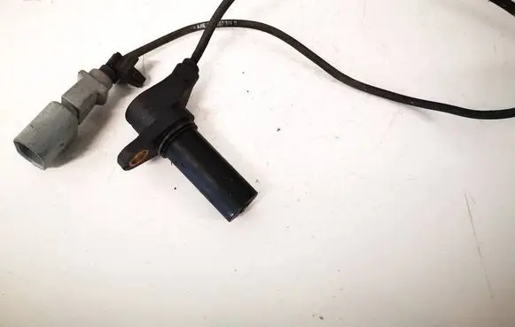 Audi A4 S4 B6 8E 8H Crankshaft position sensor 038907319D