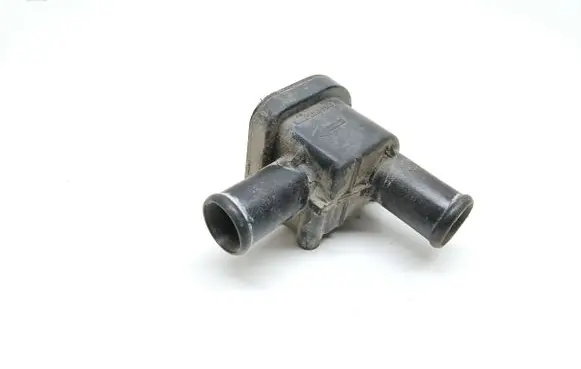 Toyota Corolla E90 Engine coolant pipe/hose