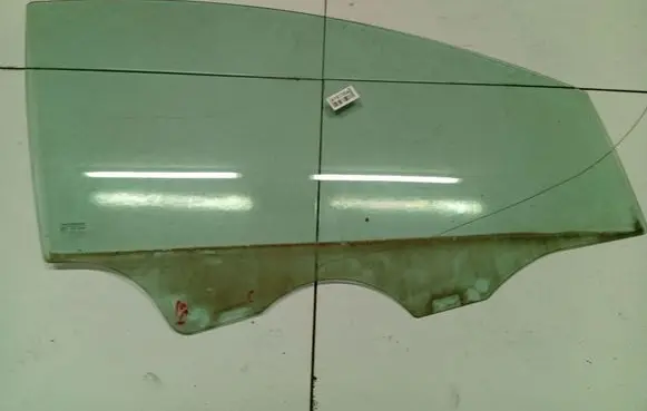 Seat Toledo III (5P) Front door window glass four-door As2
