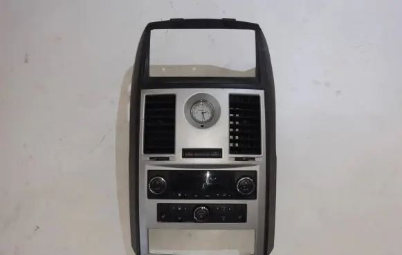 Chrysler Grand Voyager V Climate control unit P55111917AB