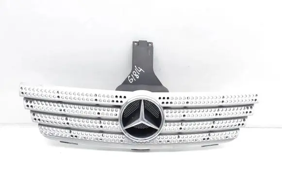 Mercedes-Benz C W203 Front bumper upper radiator grill A2038801283