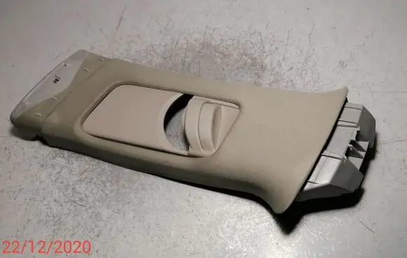 Toyota Avensis T270 (B) pillar trim (top) 6242005030