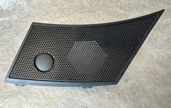 Side speaker trim/cover