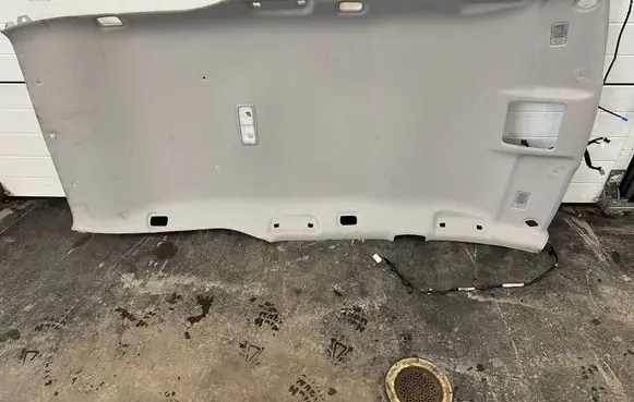 Toyota Auris E180 Headlining 