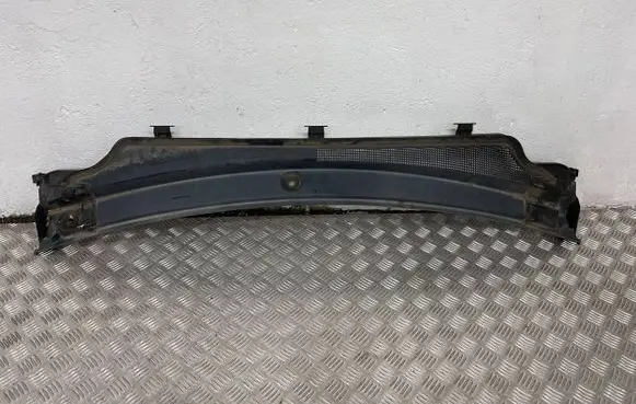 Dodge Durango III Wiper trim 55112907AD