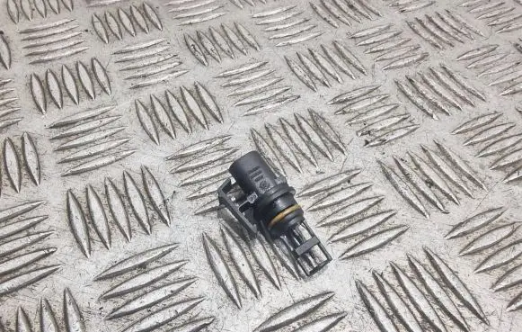 Mercedes-Benz E W212 Air pressure sensor
