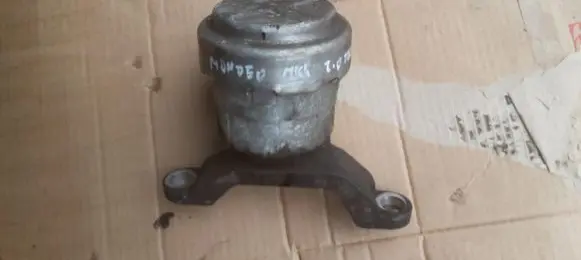 Ford Galaxy Engine mount vacuum valve 