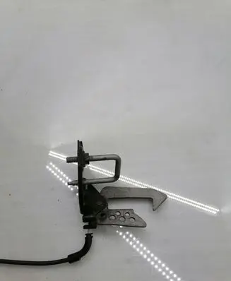 BMW 5 F10 F11 Engine bonnet/hood lock/latch loop/hook 7183764