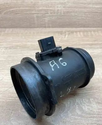 Audi A4 S4 B7 8E 8H Mass air flow meter 059906461K