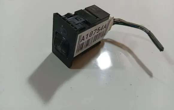 Toyota Corolla Verso E121 Headlight level height control switch