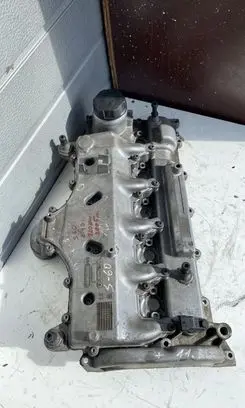 Rocker cam cover