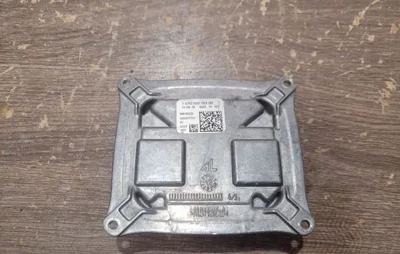 Chrysler Pacifica Headlight ballast module Xenon 147000015300 10EEG171311