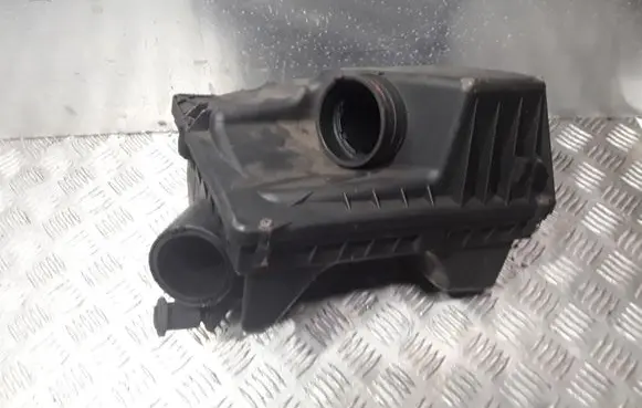 Opel Zafira B Air filter box 55557127 460023377