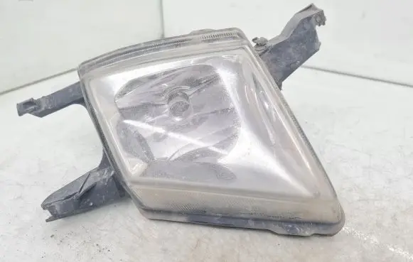 Peugeot 407 Front fog light 42170748