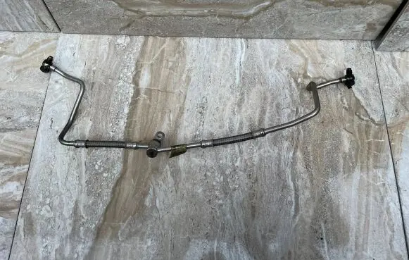 Jaguar XJ X351 Turbo turbocharger oiling pipe/hose 9X2Q6K679CA FW936K679CA