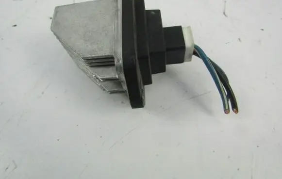 Mazda 6 Heater blower motor/fan resistor 
