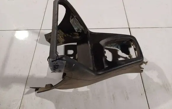 Audi A4 S4 B5 8D Center console 