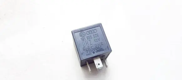 Volkswagen PASSAT B4 Other relay 191955529