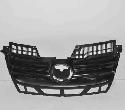 Volkswagen Jetta V Front bumper upper radiator grill 1K5853653