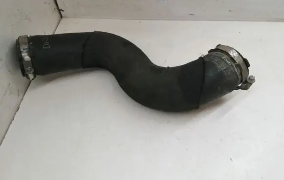 Volkswagen Golf V Intercooler hose/pipe 8K0145737K PXR119746RO
