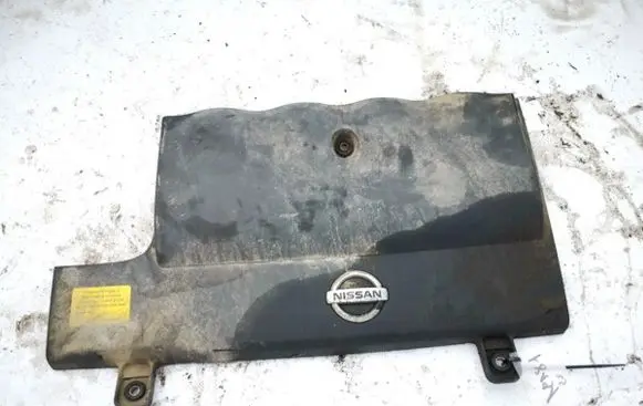 Nissan Almera Tino Engine cover (trim)