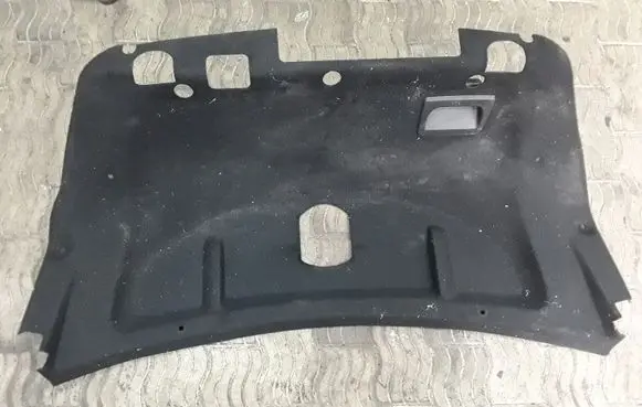 Mercedes-Benz C W204 Tailgate trim A2046940025 00009F08