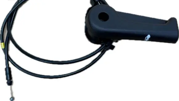 Hyundai Genesis Engine bonnet/hood lock release cable 81181B1000