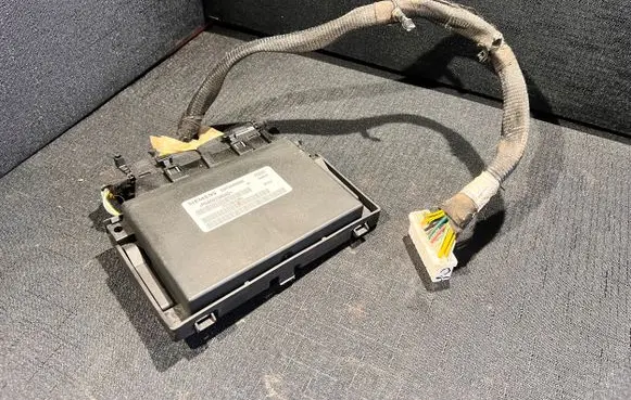 Jeep Grand Cherokee (WK) Gearbox control unit/module 04692390AD P04692390AD 5WP20005NN