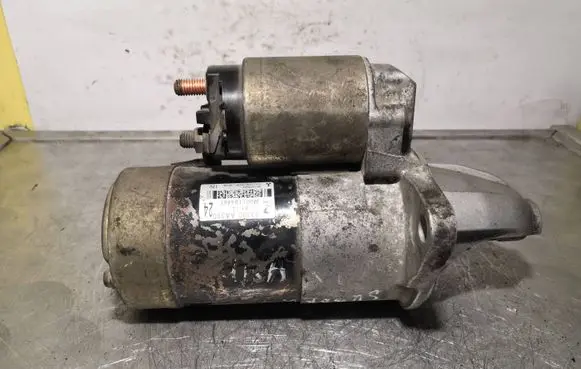 Subaru Outback Starter motor M001T84481 23300AA390
