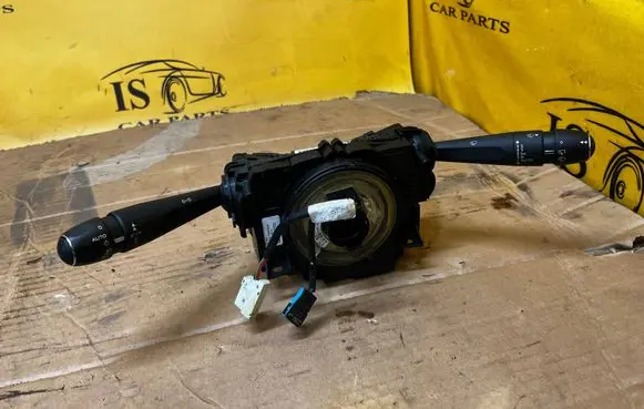 Citroen DS5 Wiper turn signal indicator stalk/switch 98000242XT