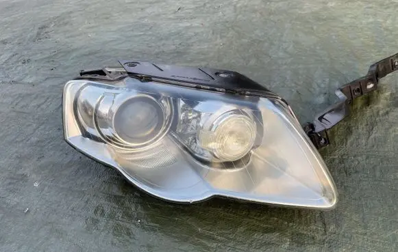 Volkswagen PASSAT B6 Headlight/headlamp 3C0941752G 89312660