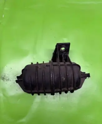 BMW 5 E60 E61 Vacuum air tank 11652247620
