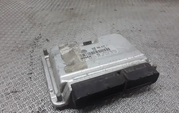 Volkswagen Sharan Engine control unit/module 038906019J 0281010216