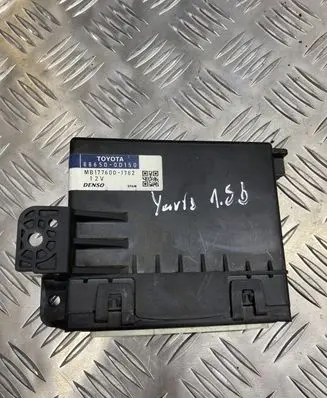 Toyota Yaris Other control units/modules 886500D150