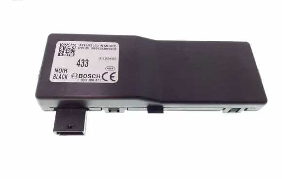 Opel Insignia A Door central lock control unit/module 13501980