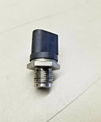 Fuel pressure sensor