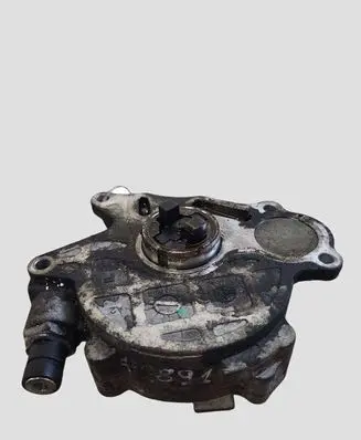 Volkswagen Golf VI Vacuum pump 03L145100